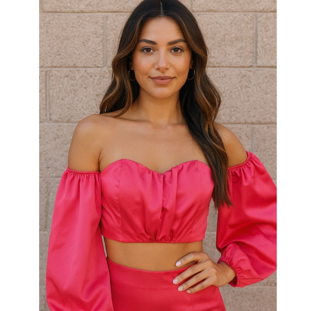 Express x LadyGang Pink Off Shoulder Puff Sleeve Crop Top M
